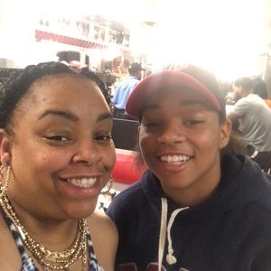 Meet your Posher, Layka